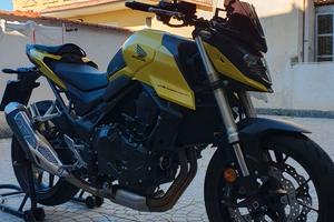 Honda Hornet 750