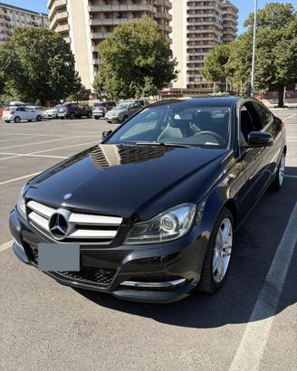 Mercedes-Benz C220 CDI Coupé Executive
