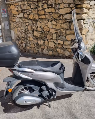 Honda SH 125 Mode (2022) - Solo 11.950 km - Full O