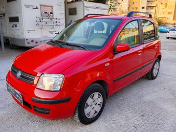 Fiat Panda 1.2 benzina manutenzione e 12 mesi di g