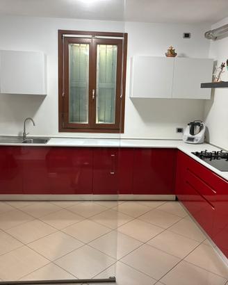 Cucina competa adattabile