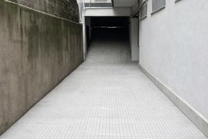 Vendisi deposito carrabile