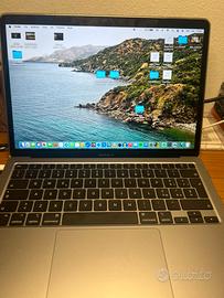 MacBook Air M1