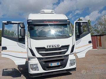Trattore Stralis 510 XP
