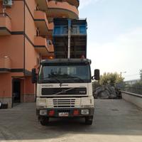 Volvo fm12 420 4 assi ribaltabile