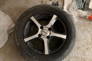 Pneumatici estivi Goodyear