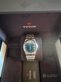 Orologio tudor royal m 28500