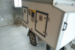 Rimorchio per trasporto cani e cose