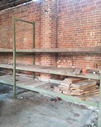 Scaffale