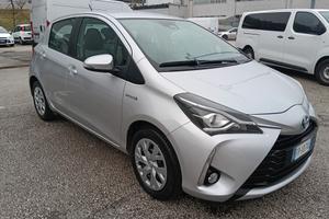 Toyota Yaris 1.5 Hybrid 5 porte Business