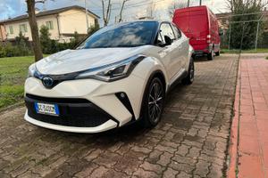 Toyota C-HR 1.8 Hybrid E-CVT Lounge