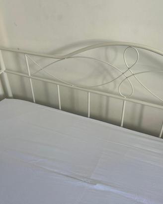 letto alla francese