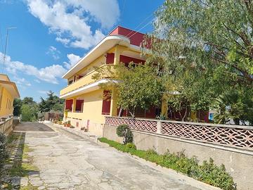 Intero fabbricato a crispiano