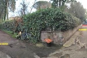 Capannelle villino da condonare e ristrutturare