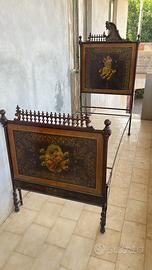 Coppia di letti singoli fine 800 in legno decorato