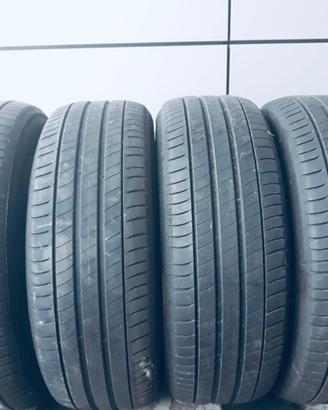 Gomme 225 55 18
