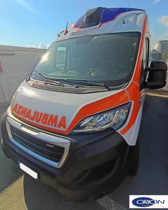 PEUGEOT BOXER AMBULANZA (4408)