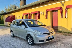 Toyota Corolla 2.0 16V D-4D 5 porte