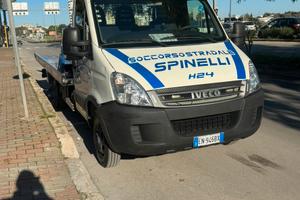 Iveco daily carroattrezzi 35c12