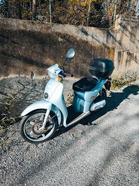  Scooter Aprilia Scarabeo 50 cc