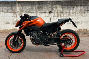 KTM duke 790 L