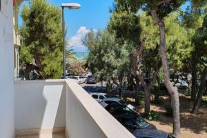 CAMERE MATRIMONIALI Uso Singole STUDENTESSE 