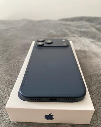 IPhone 17 Pro Max 256gb - Blue