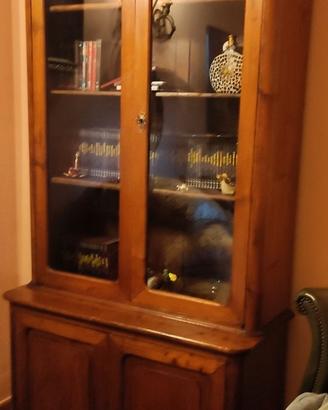 Credenza / libreria con ante in vetro e legno