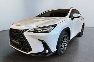 Lexus NX Plug-in Luxury 4WD MY22
