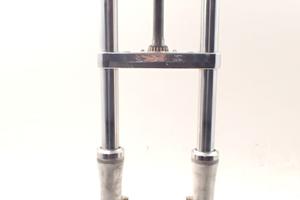 Suzuki VS 1400 Intruder Forcelle anteriori, piastr