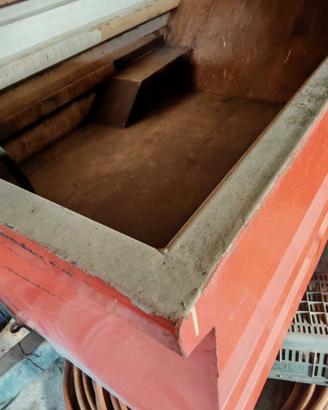 Rimorchio raccolta uva