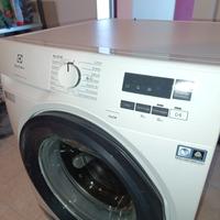 lavatrice Electrolux sensicare 600 9kg 