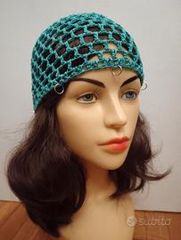 cappellino estivo a rete color turchese
