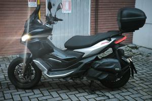 scooter sr 125 gt