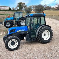 New Holland T4060F trattore