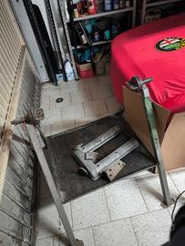 CAVALLETTO SOSTEGNO MOTORE ALFA ROMEO