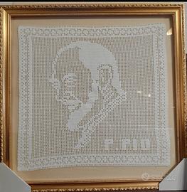 Quadro realizzato ad uncinetto 