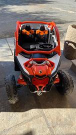 Macchinina elettrica Can-am Maverick 4x4