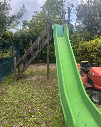 Scivolo Gigante da Giardino in Legno e Plastica