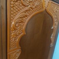 Camera da letto in legno massello stile classico