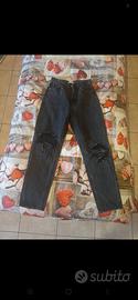 jeans neri strappati 