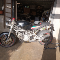 Ducati Monster 1000