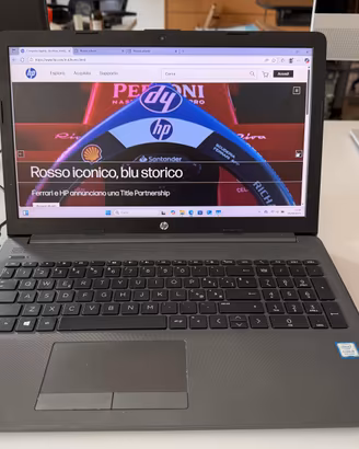 Notebook hp 250 G7 i5 8GB 1TB HD MS Windows 11 Pro