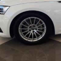 Cerchi in lega auto originali Audi da 17