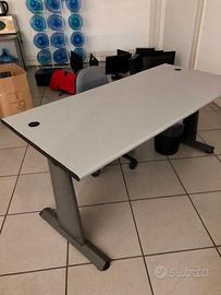 scrivania 160x75