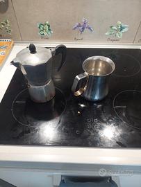 Caffettiera moka da 5 e scaldalatte