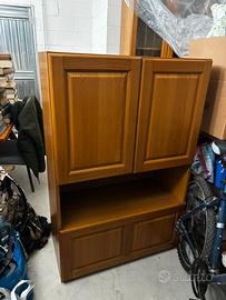Mobile in legno massiccio due pezzi componibile