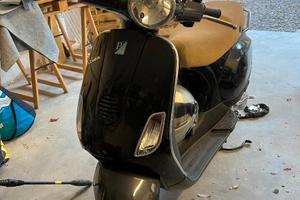 Piaggio Vespa 50 ET4 - 2004