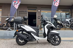 Yamaha Tricity 125