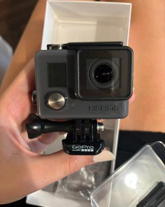 GoPro Hero + LCD + Asta Telescopica Trust Urban